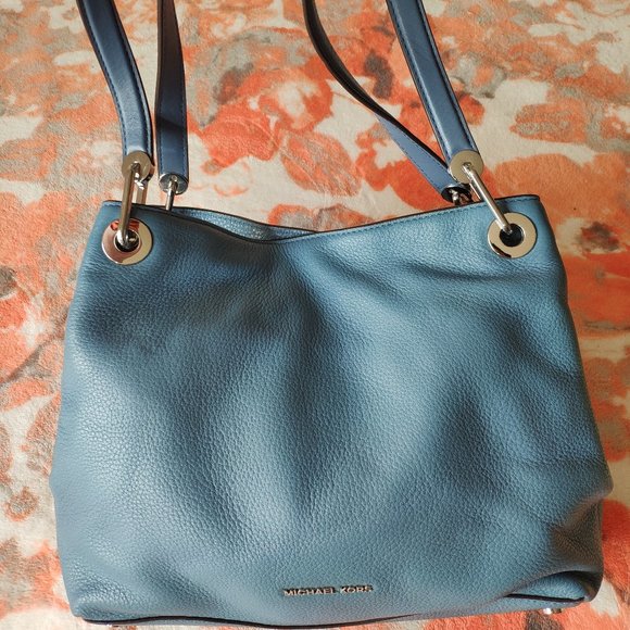 Like new Michael Kors leather shoulder bag, purse, handbag - Picture 1 of 6